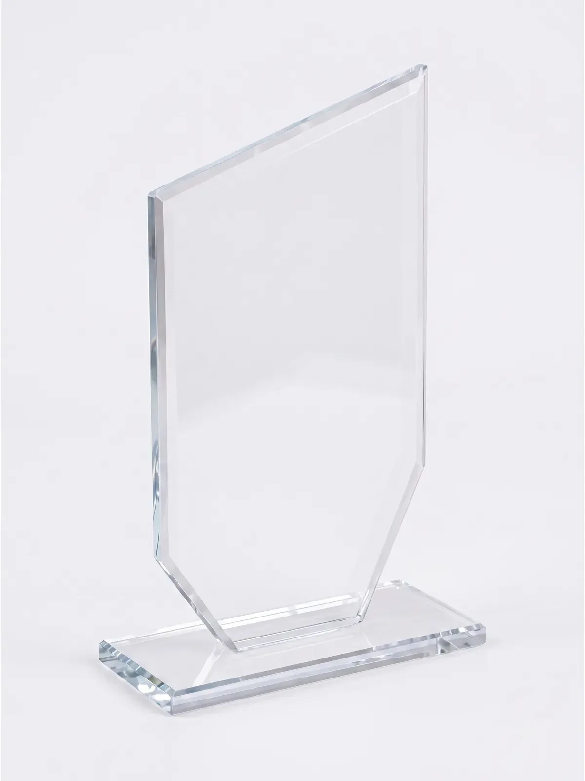 Kristal Cam Plaket Beşgen Kesim · RM-P-PL-3